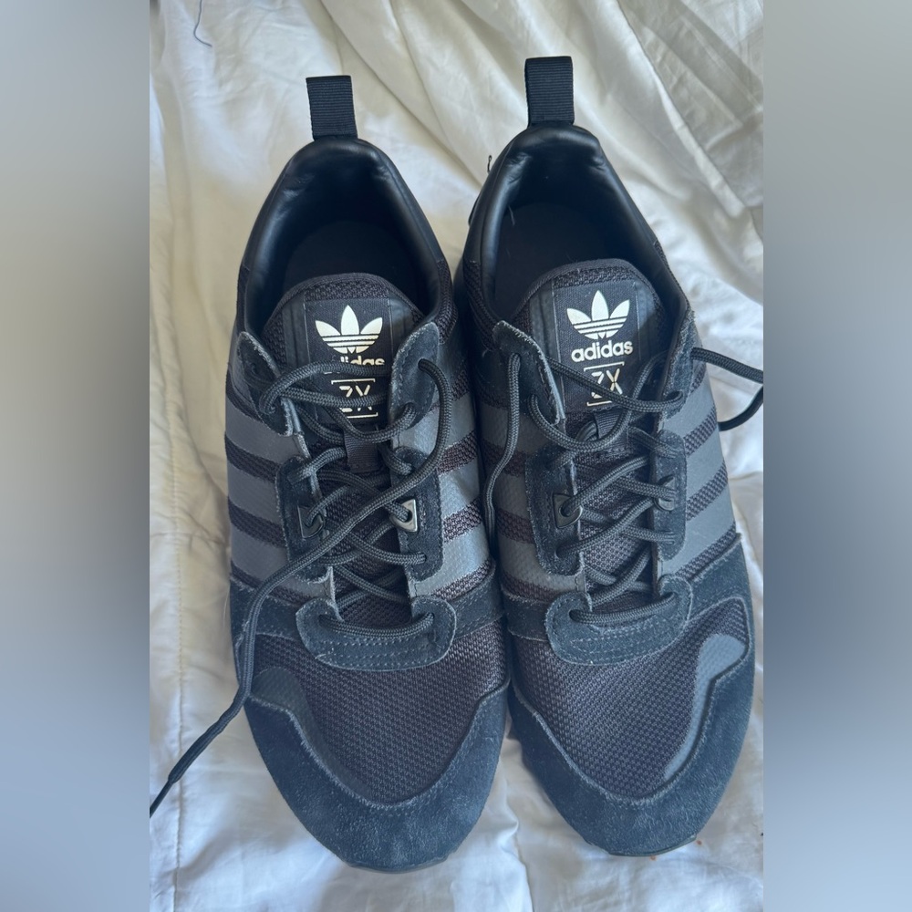 Adidas Men's ZX Black and Gray Sneakers